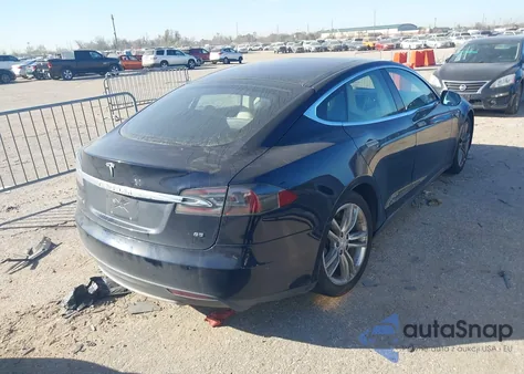 2014 Tesla Model S P85 из США, поврежденный, VIN 5YJSA1H13EFP39784